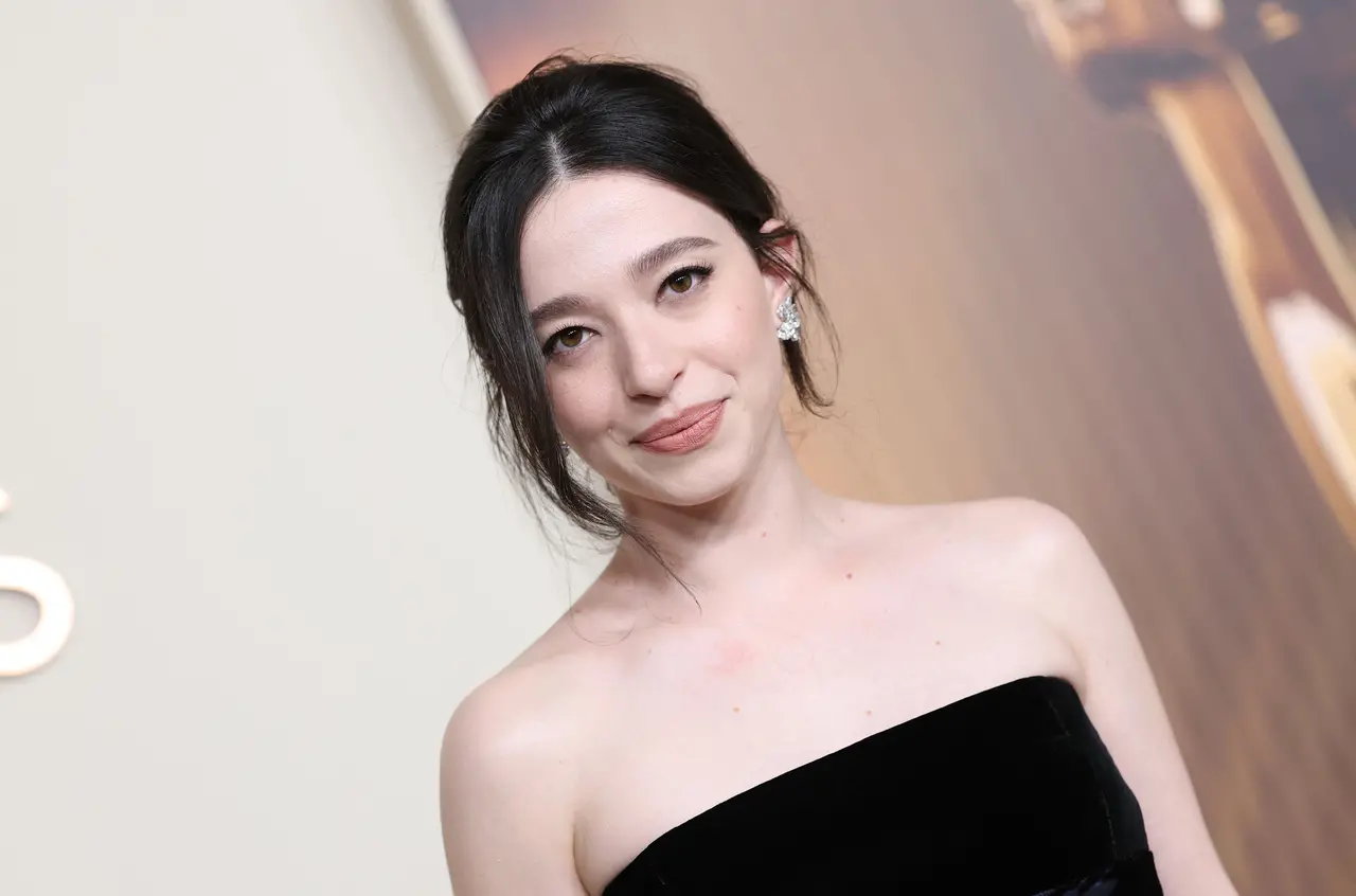 Imagem de Mikey Madison.