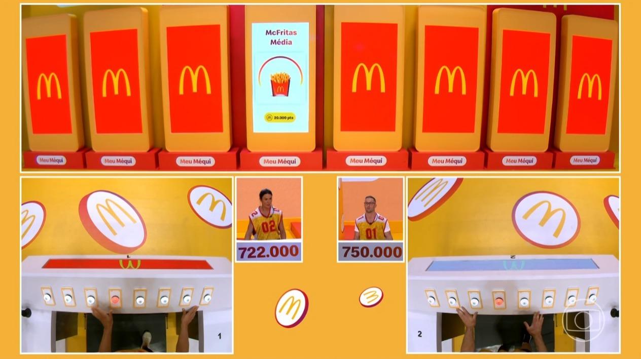 Cada jogador tinha que caminhar em uma esteira, enquanto apertava um dos oitos botões disponíveis conforme a tela que fosse acionada