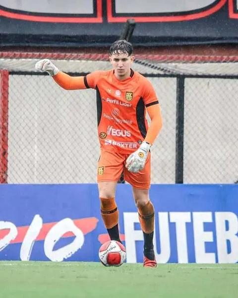 Kauê chega após disputar a Copinha pelo clube paulista
