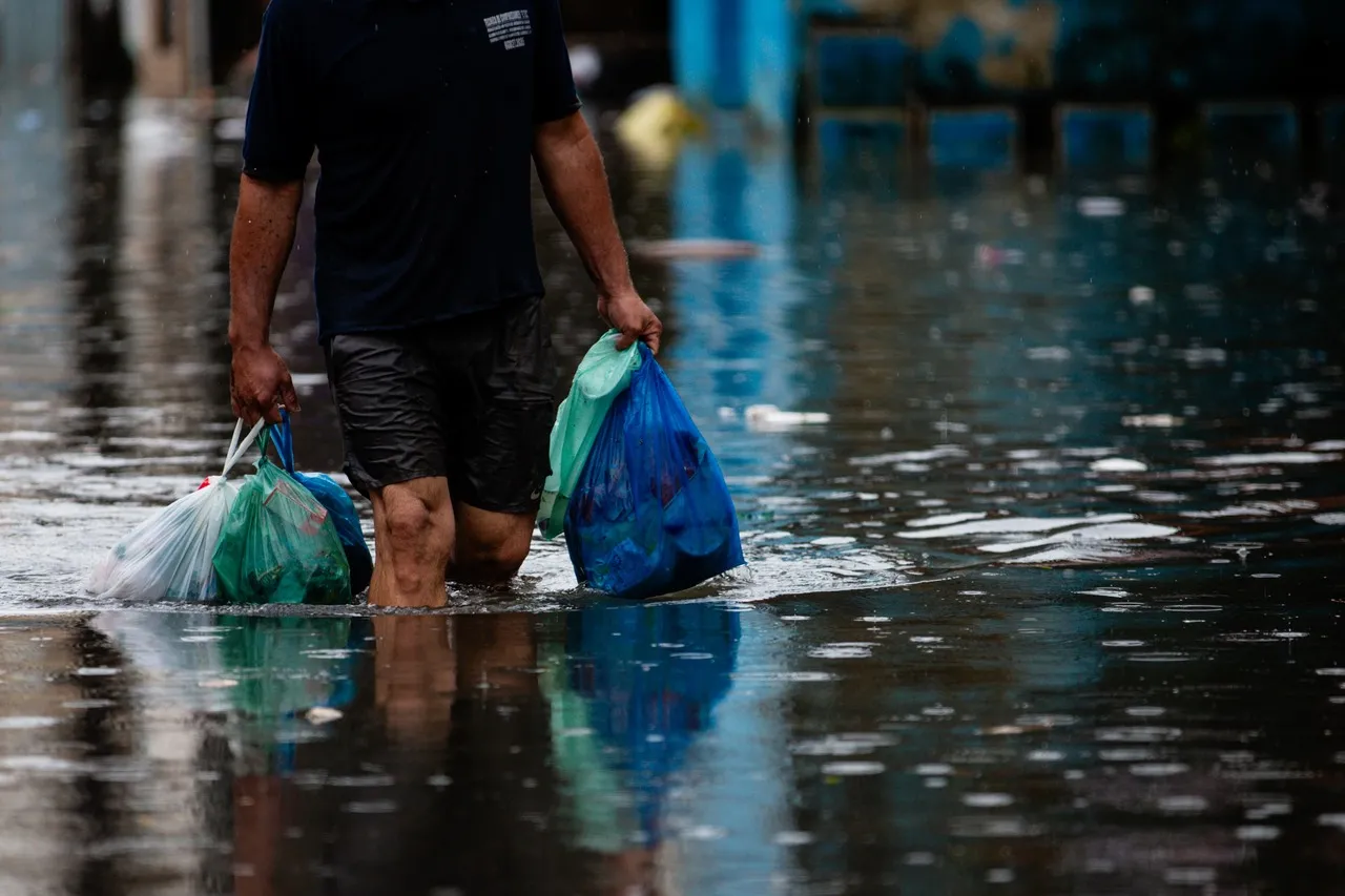 Previsão desta terça indica que os maiores acumulados de precipitação devem ocorrer na faixa litorânea