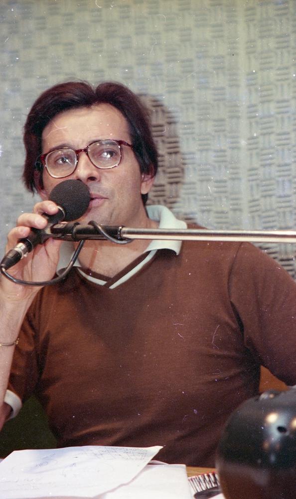 Ao todo, 40 mil cartas chegavam por mês à redação para serem recitadas por João Inácio Júnior ao vivo