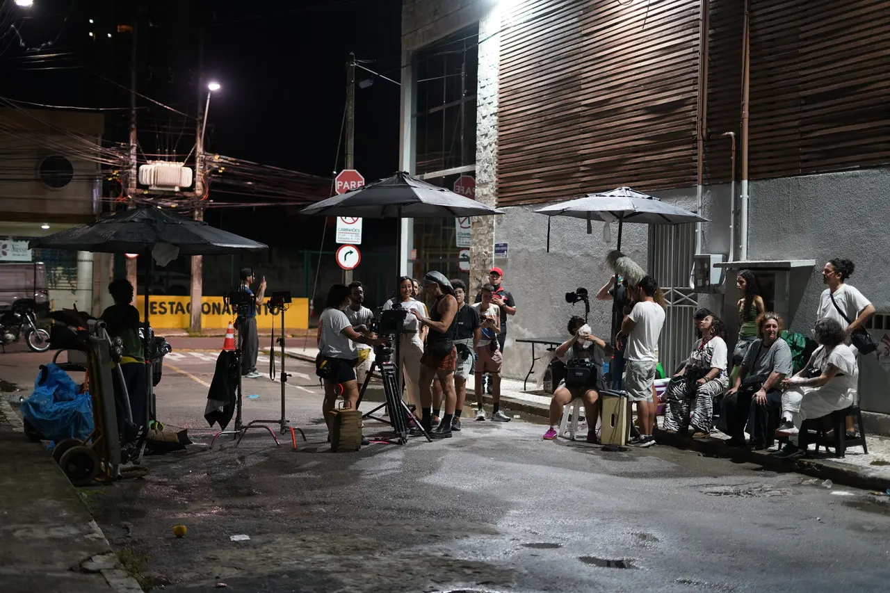 Stella Carneiro (Alagoas) e Ary Zara (Portugal) assinam o curta 'A Vaqueira, a Dançarina e o Porco'