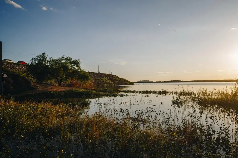 Imagem do Açude do Orós no Ceará
