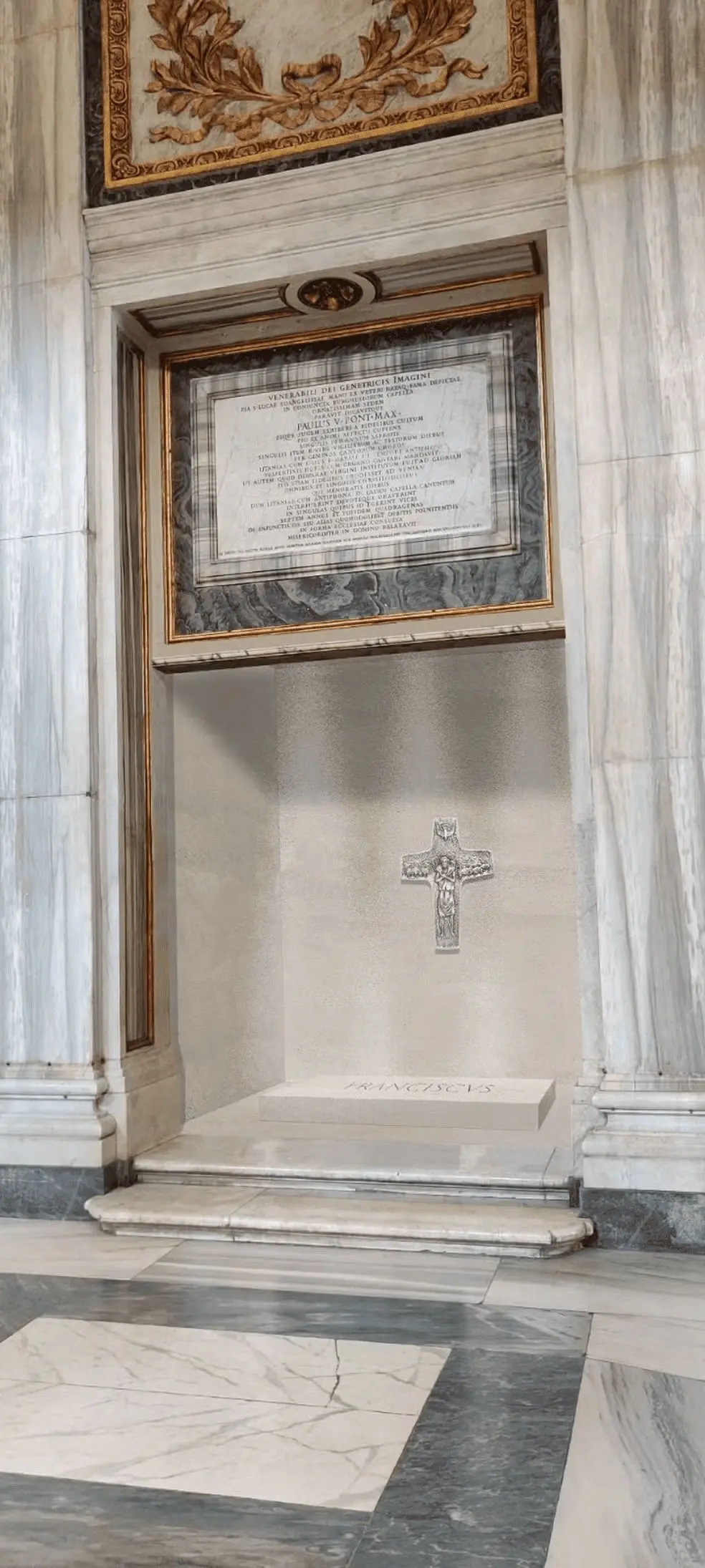 Na imagem, o projeto do túmulo do papa Francisco, na Basílica de Santa Maria Maggiore