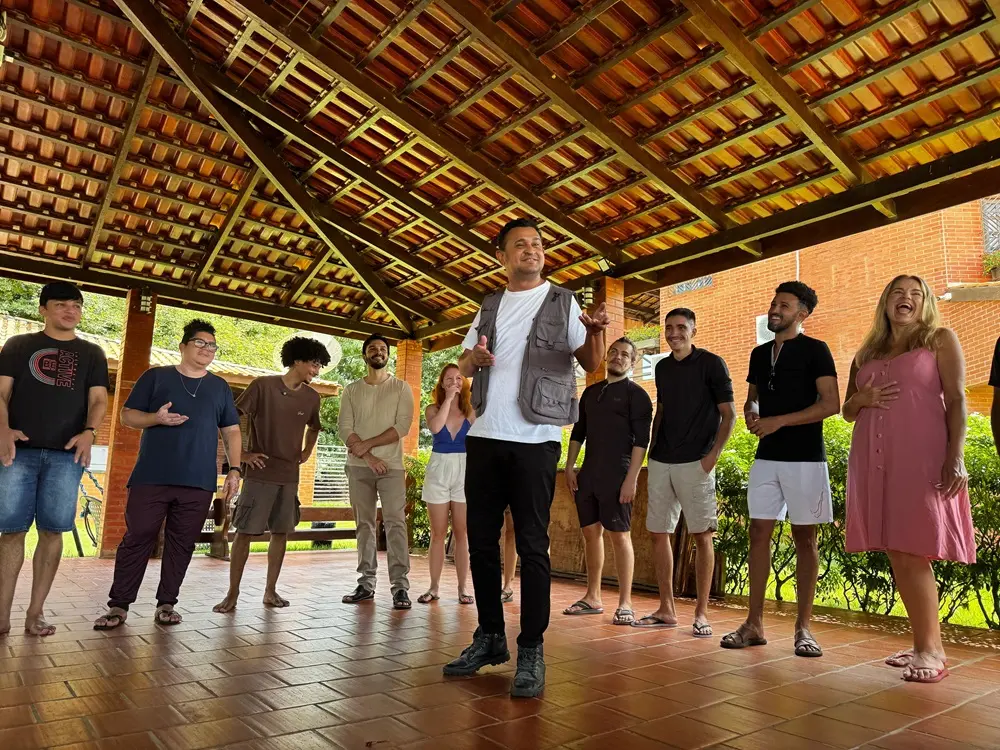 Na imagem, parte da equipe da série 