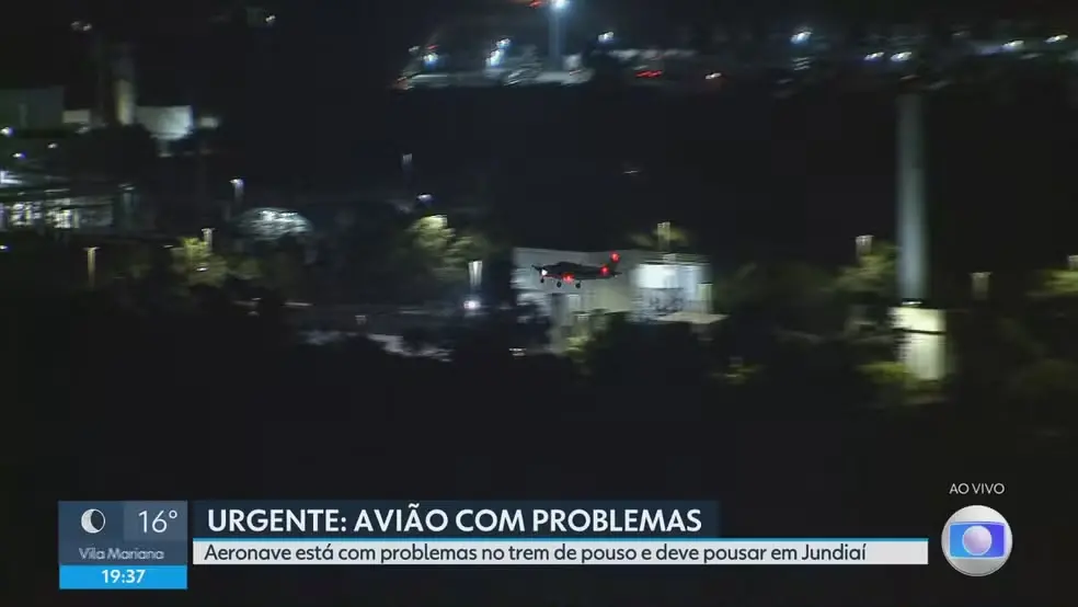 Aeronave no ar durante a trasmissão da TV Globo