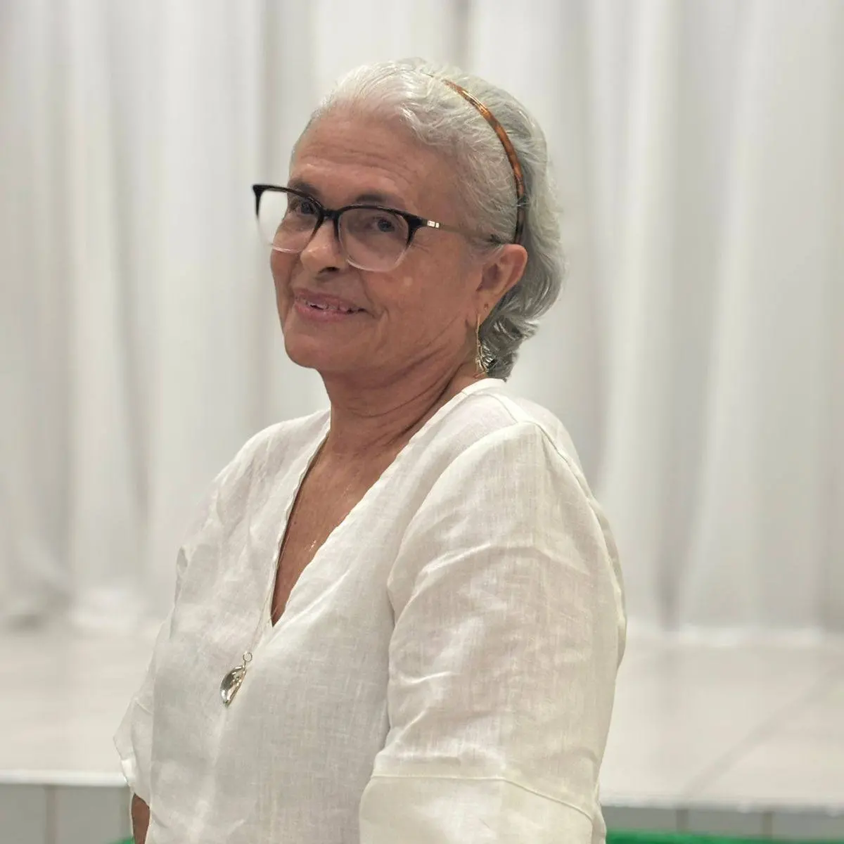 Na imagem, escritora Maria Ferreira Silva