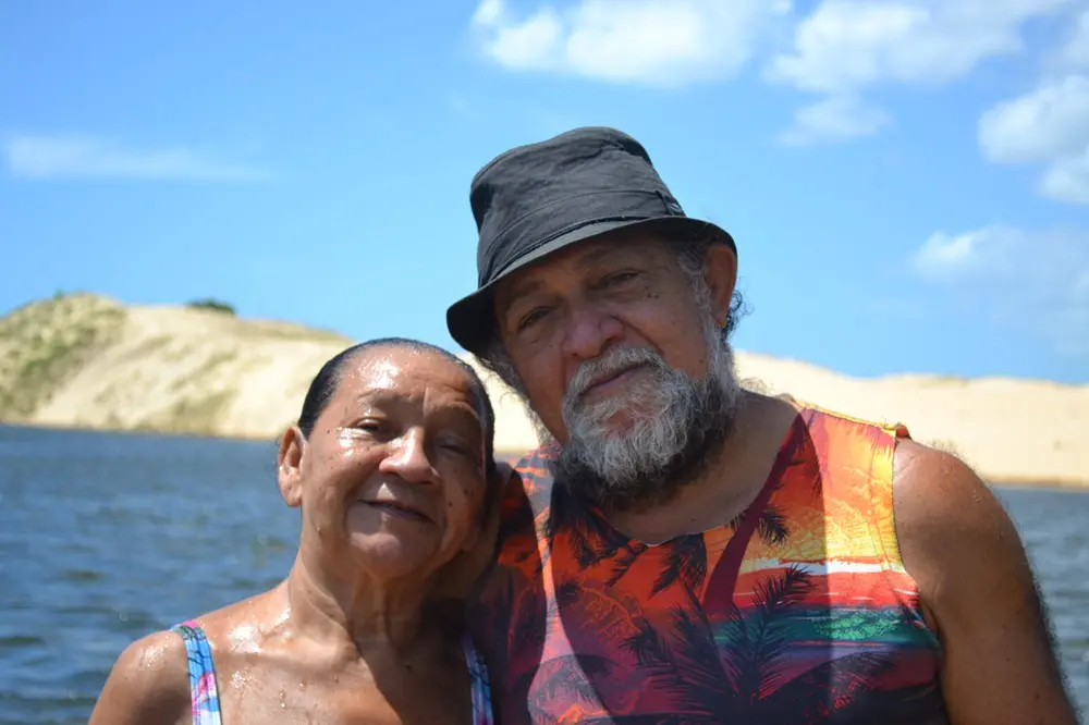 Na imagem, os pais do artista Matchara, seu Raimundo e dona Liduína