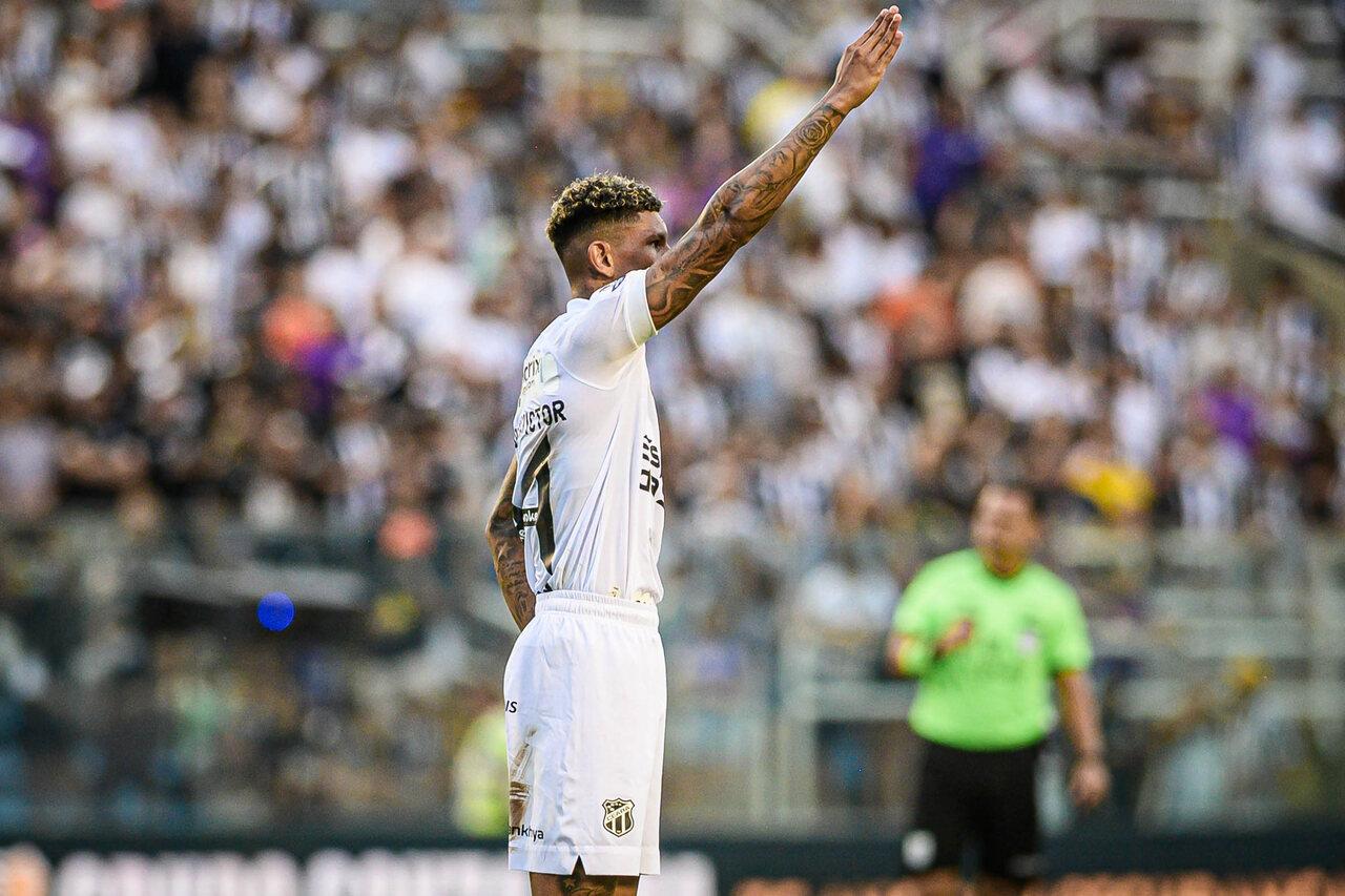 Marcos Victor em ação pelo Ceará