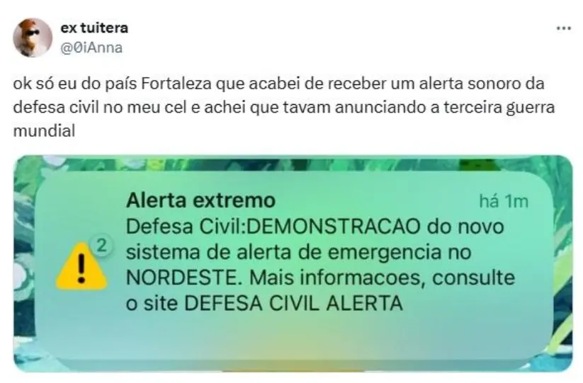 A imagem é o print de um tweet, X, onde uma usuária fala sobre o alerta sonoro da Defesa Civil