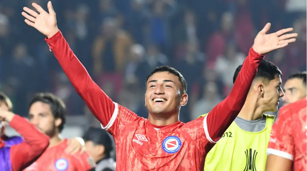 José Herrera em ação pelo Argentino Juniors-ARG