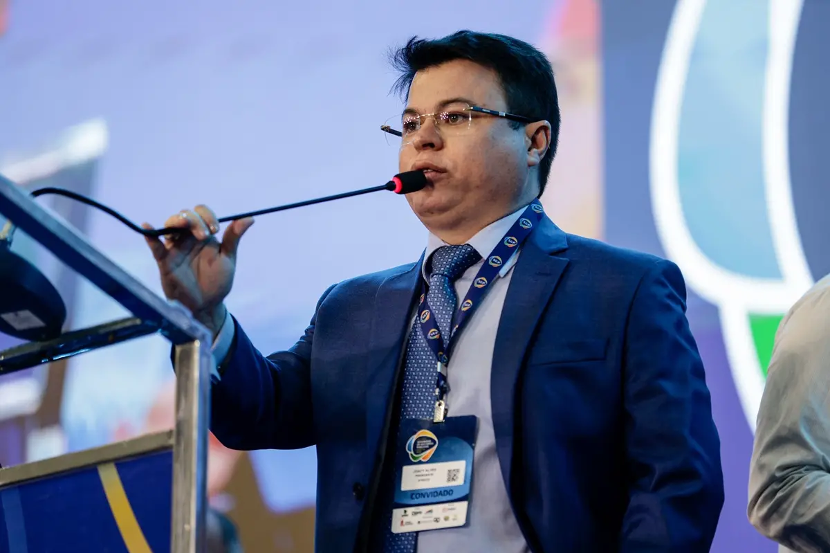 Presidente da Aprece,