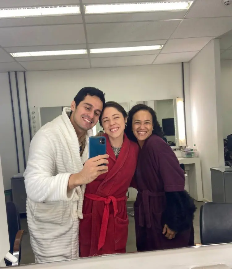 Registro dos bastidores de 'Guerreiros do Sol' com os cearenses João Fontenele, Fátima Macedo e Georgina Castro