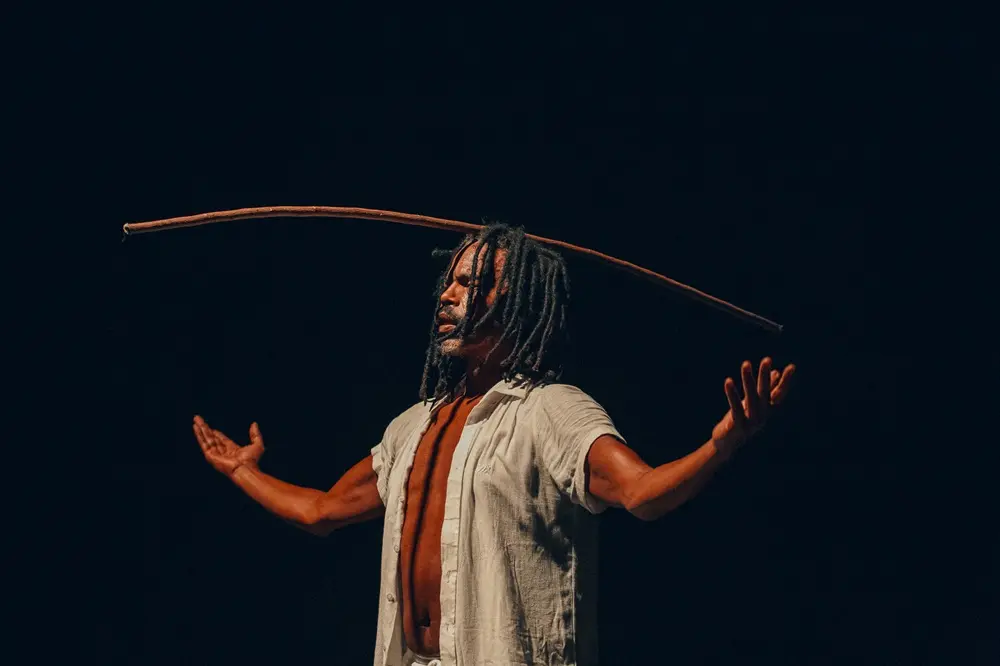 Na imagem, cena do espetáculo 