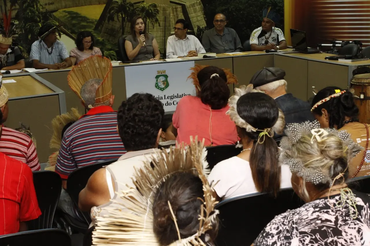 Audiência pública da Alece debateu o relatório provincial de 1863 e reconheceu a presença indígena no Ceará em 2012