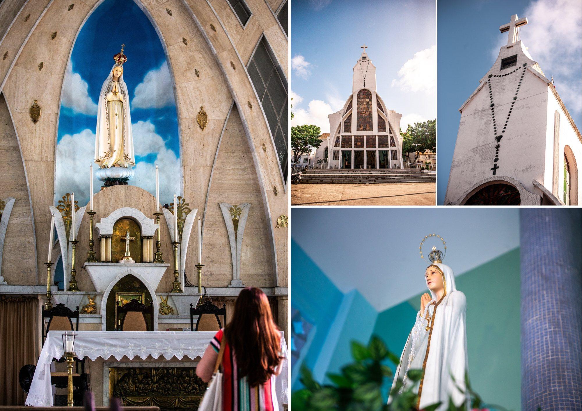 Montagem de quatro fotos. Em destaque, uma fotografia do interior da Igreja de Fátima, focada no altar principal e de uma pessoa vista de costas, em pé, rezando. Logo acima, duas fotografias da fachada principal e da entrada da Igreja. O edifício é branco, com uma arquitetura moderna caracterizada por grandes arcos e uma torre sineira central. A fachada tem grandes vitrais coloridos. Uma cruz no topo da torre e um rosário pendurado completam a decoração. Escadas levam à entrada da igreja