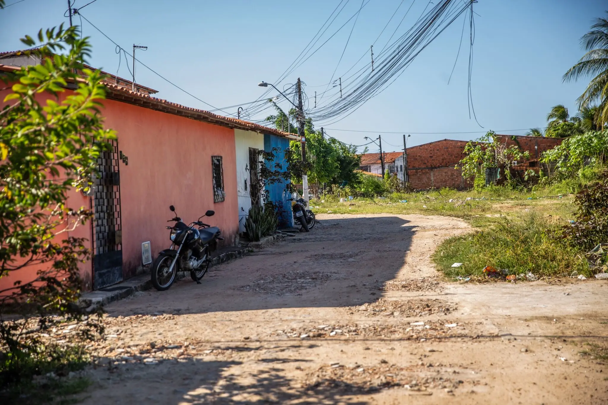 Uma das ruas do terreno que será desapropriado