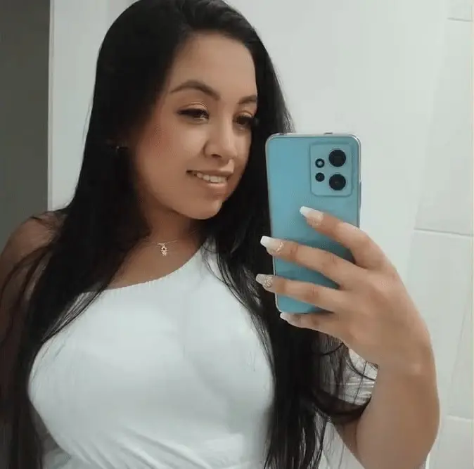 Foto de Francieli, vítima da explosão em Quatro Barras