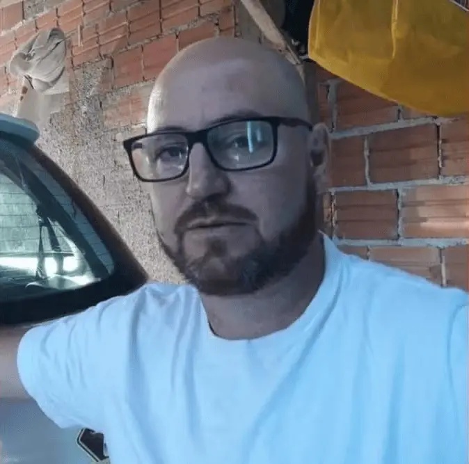 Foto de Roberto, vítima da explosão em Quatro Barras