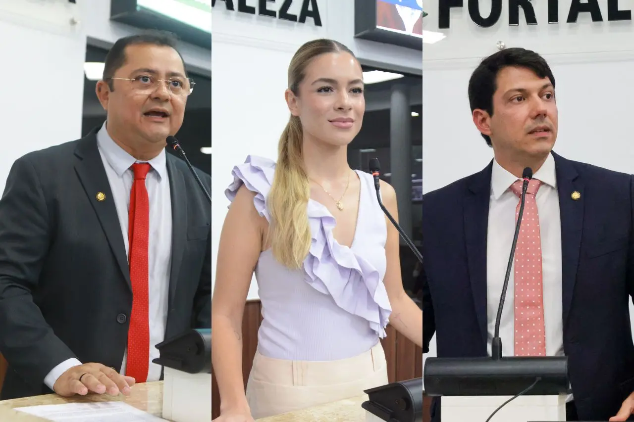 Foto de Aglaylson (PT), Bella Carmelo (PL) e Paulo Martins (PDT), vereadores de Fortaleza que protocolaram projetos inspirados no vídeo de Felca