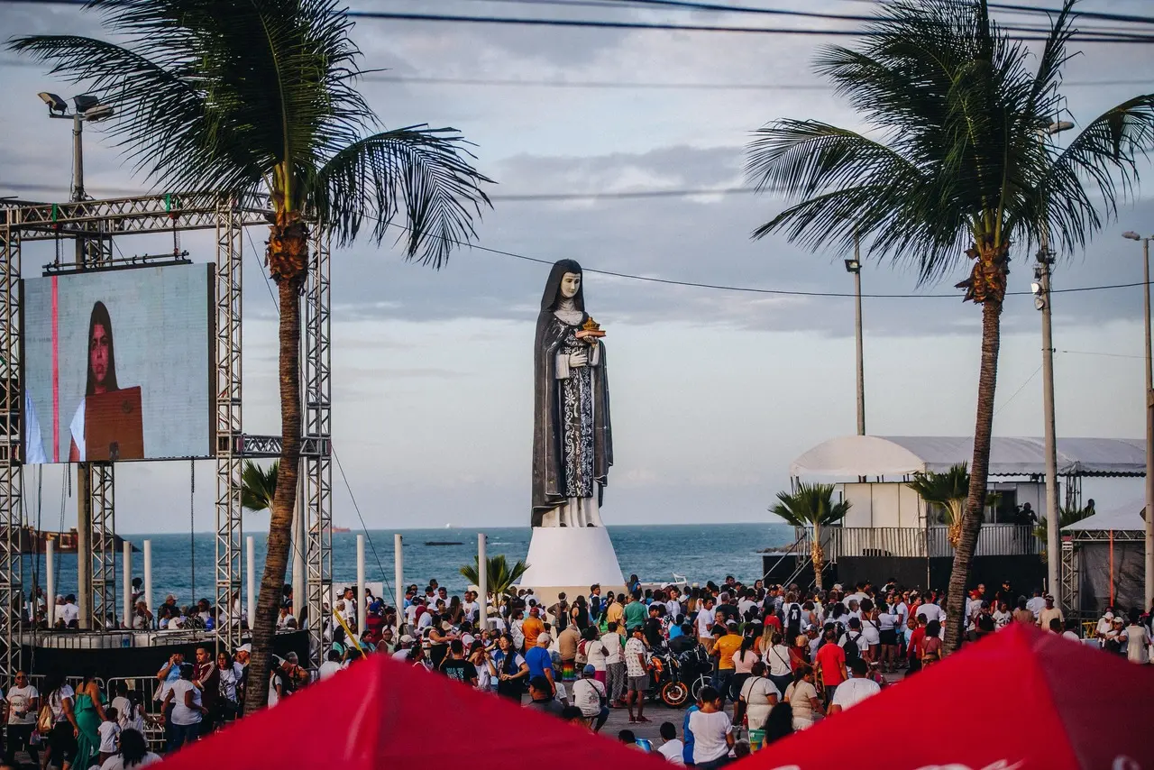 caminhada com maria, em Fortaleza