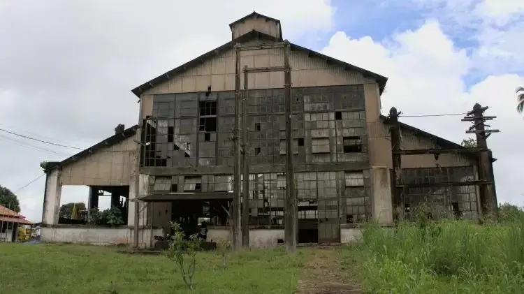 Galpão da usina de força na Fordlândia