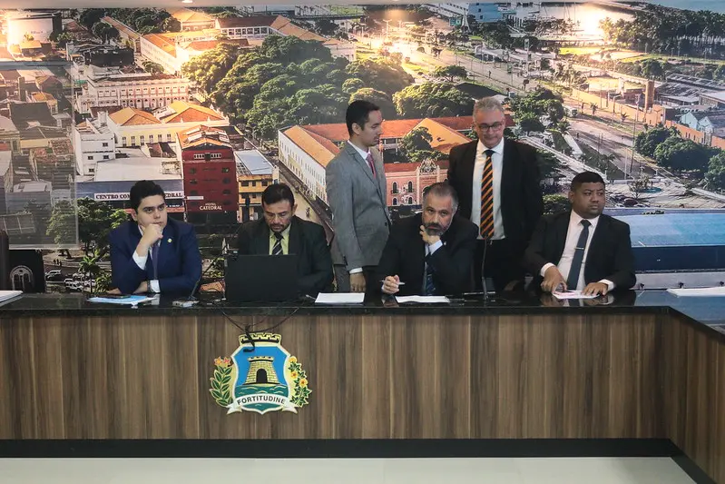 Foto da reunião do Conselho de Ética da Câmara Municipal de Fortaleza, que vai votar parecer contra Inspetor Alberto na próxima semana