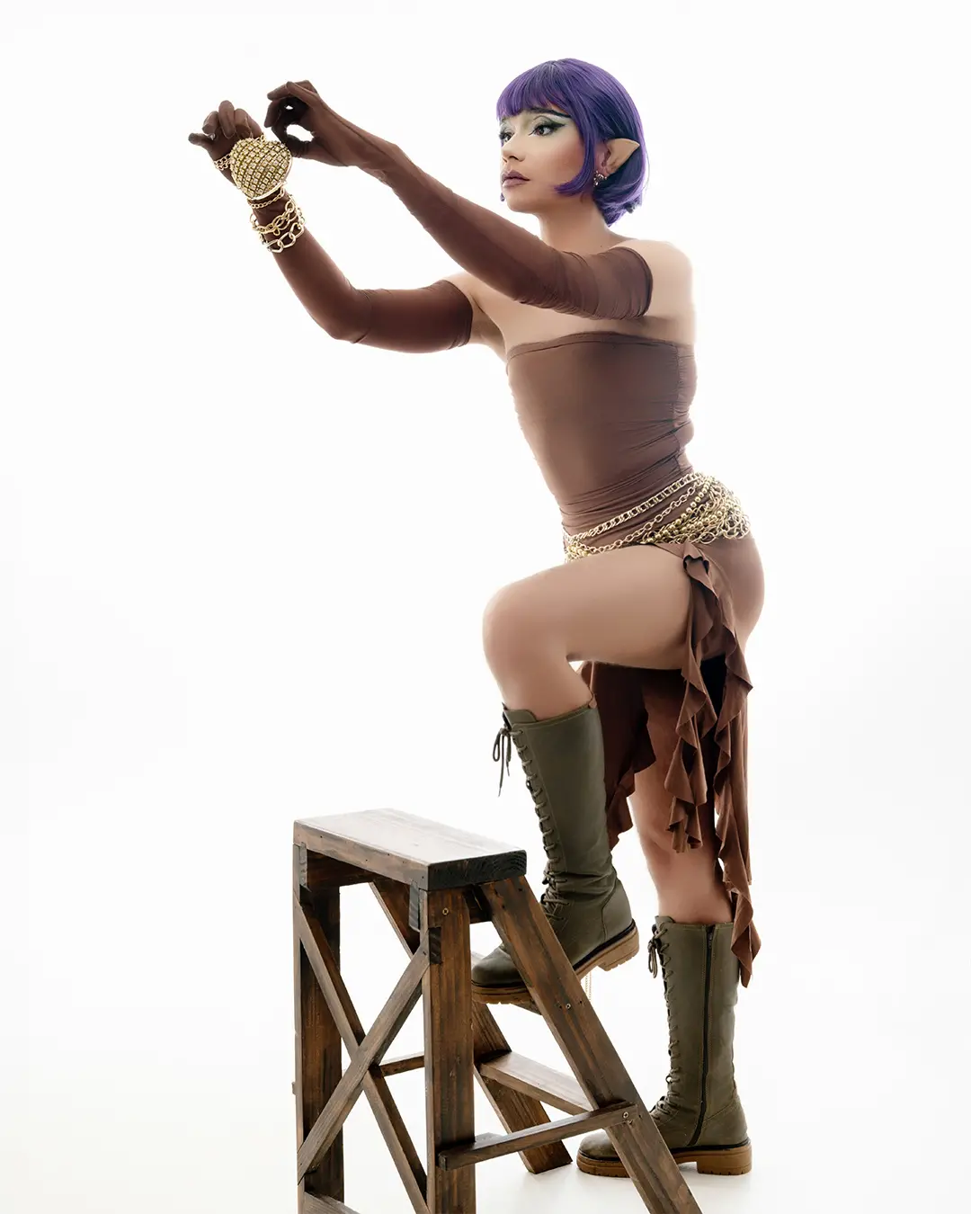 Cantora Potyguara Bardo se apresenta na festa Baby Convida Dandarona Club