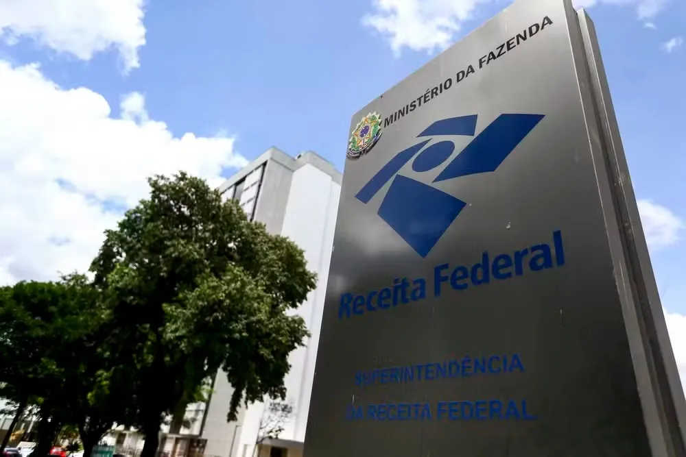 Ministro da Fazenda vai passar a monitorar, junto à Receita Federal, as movimentações de fintechs, que passaram a ser tratadas como instituições financeiras tradicionais
