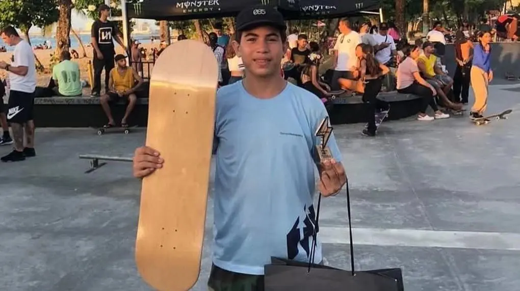 Imagem do skatista Marco Felipe Mendes de Sousa, conhecido como 'Felipe Maracajá', assassinado aos 15 anos, em um 'tribunal do crime', no dia 30 de junho deste ano