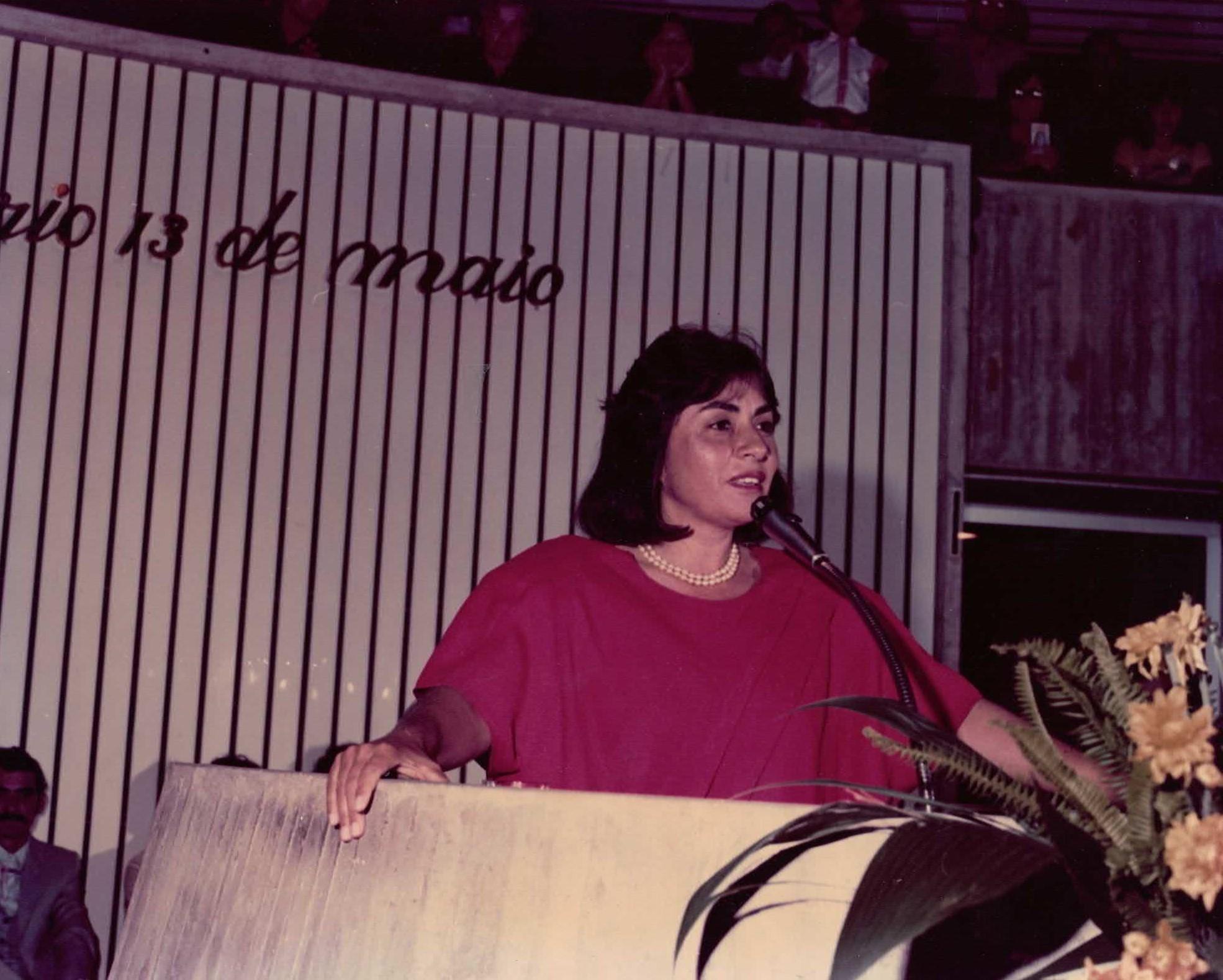 Maria Luiza Fontenele na Assembleia Legislativa do Ceará em 1985