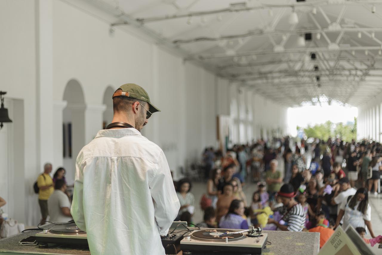 Discotecagem com vinil também marca edições da Feira Mais Vinil