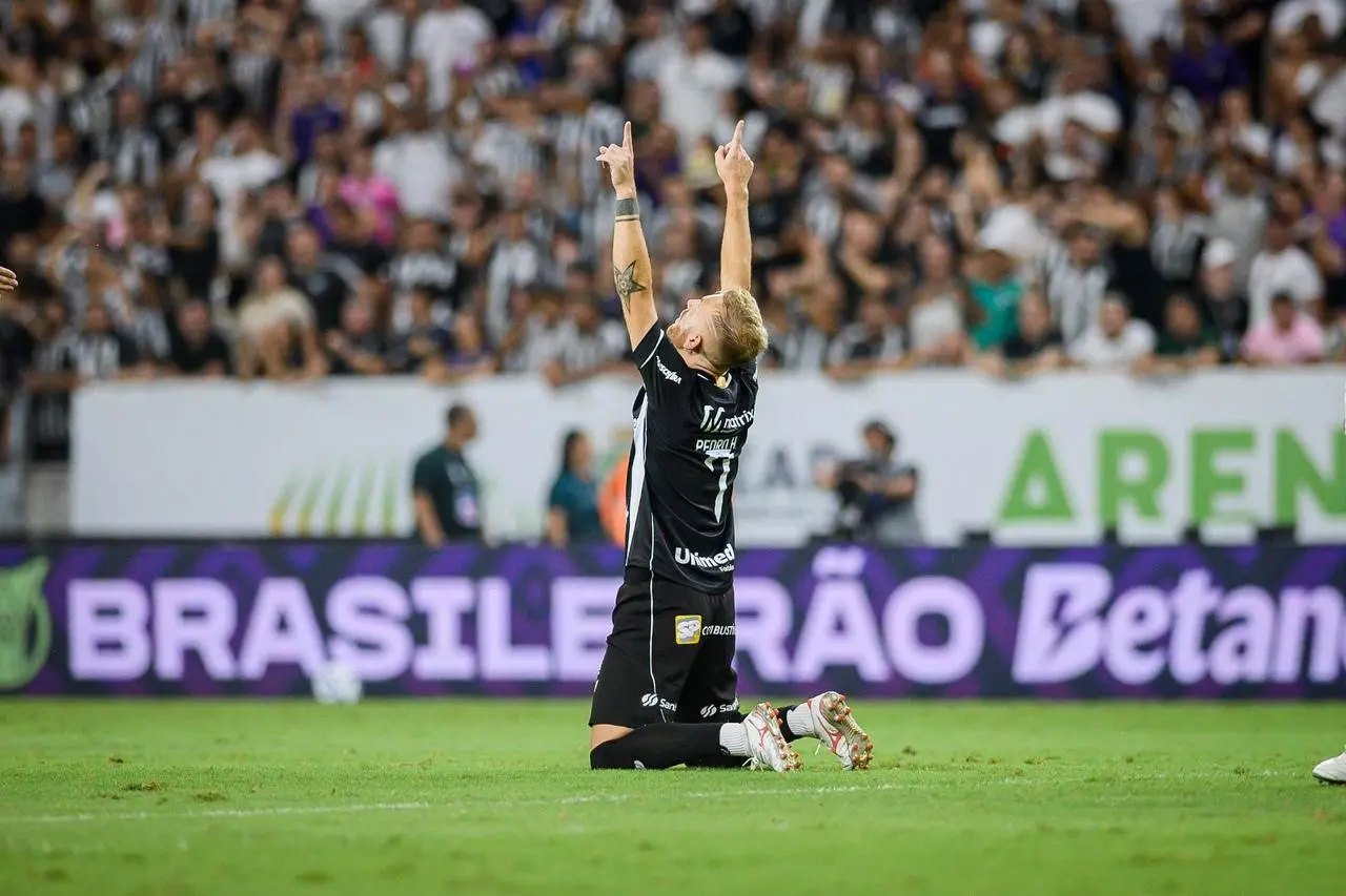 Último gol de Pedro Henrique foi contra no empate com o São Paulo, pela sexta rodada da Série A