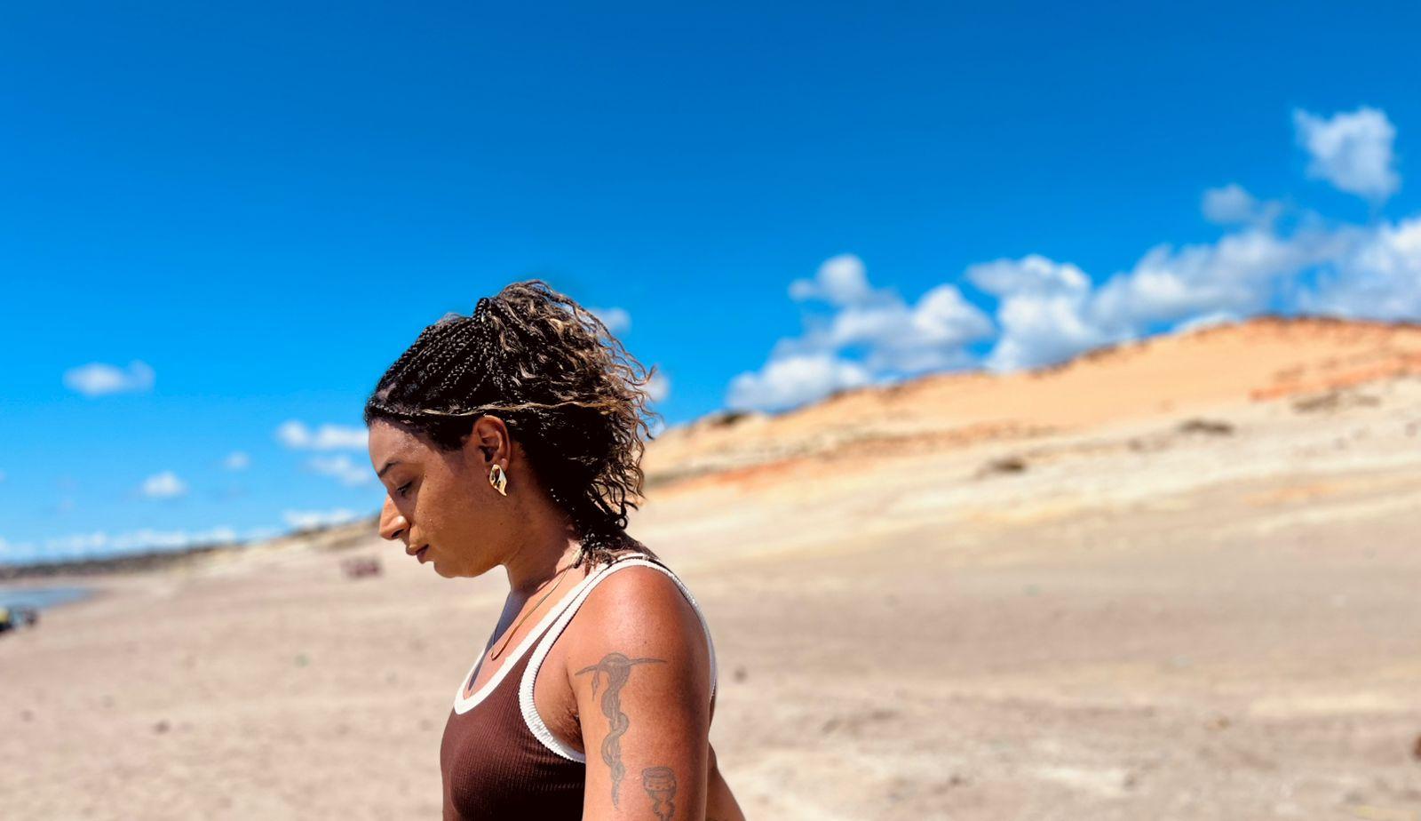 Artista cearense Ellicia Maria é um dos nomes que compõem o elenco do filme