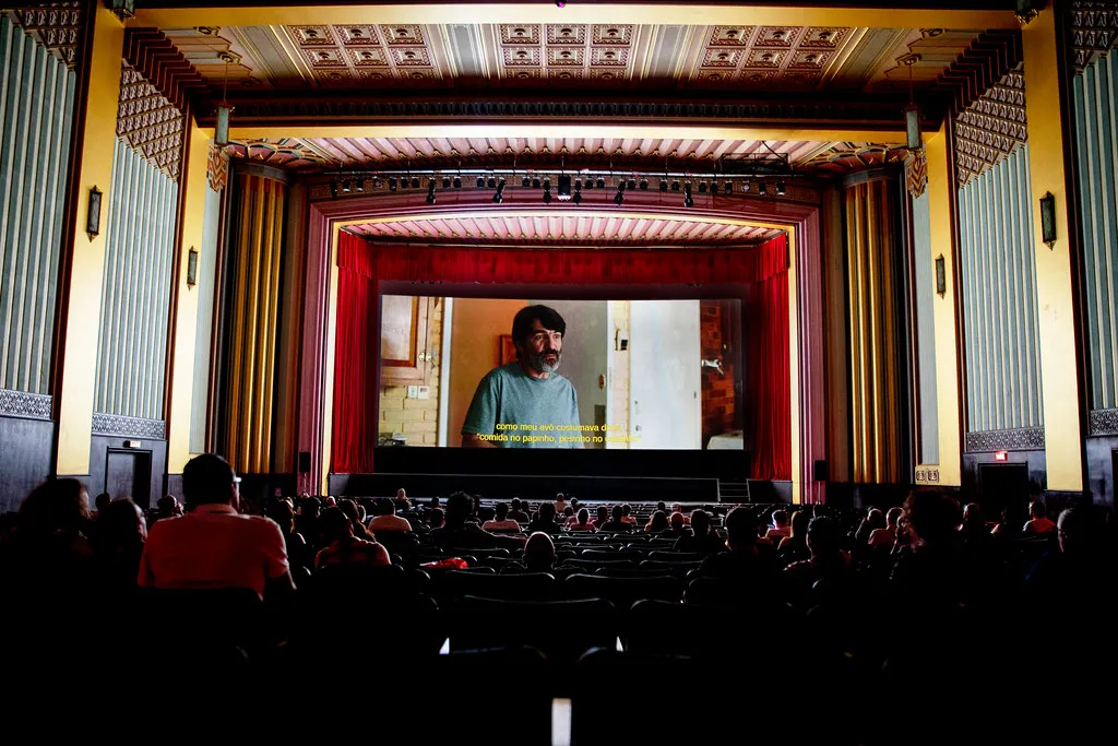 Cineteatro São Luiz, na Praça do Ferreira, é palco principal do Cine Ceará