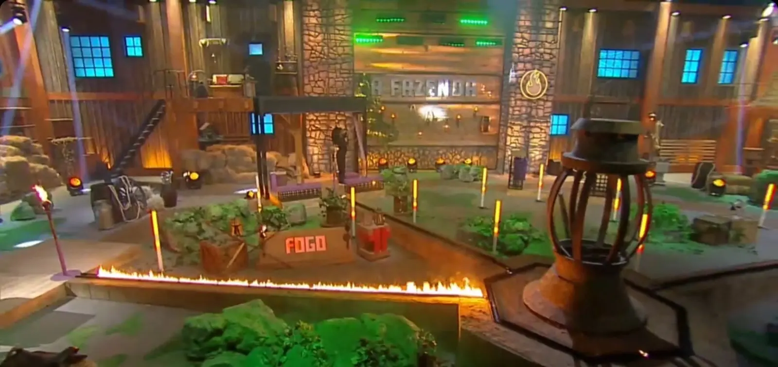 Campo de provas de A Fazenda. Prova usou os elemtos água, terra, ar e fogo.