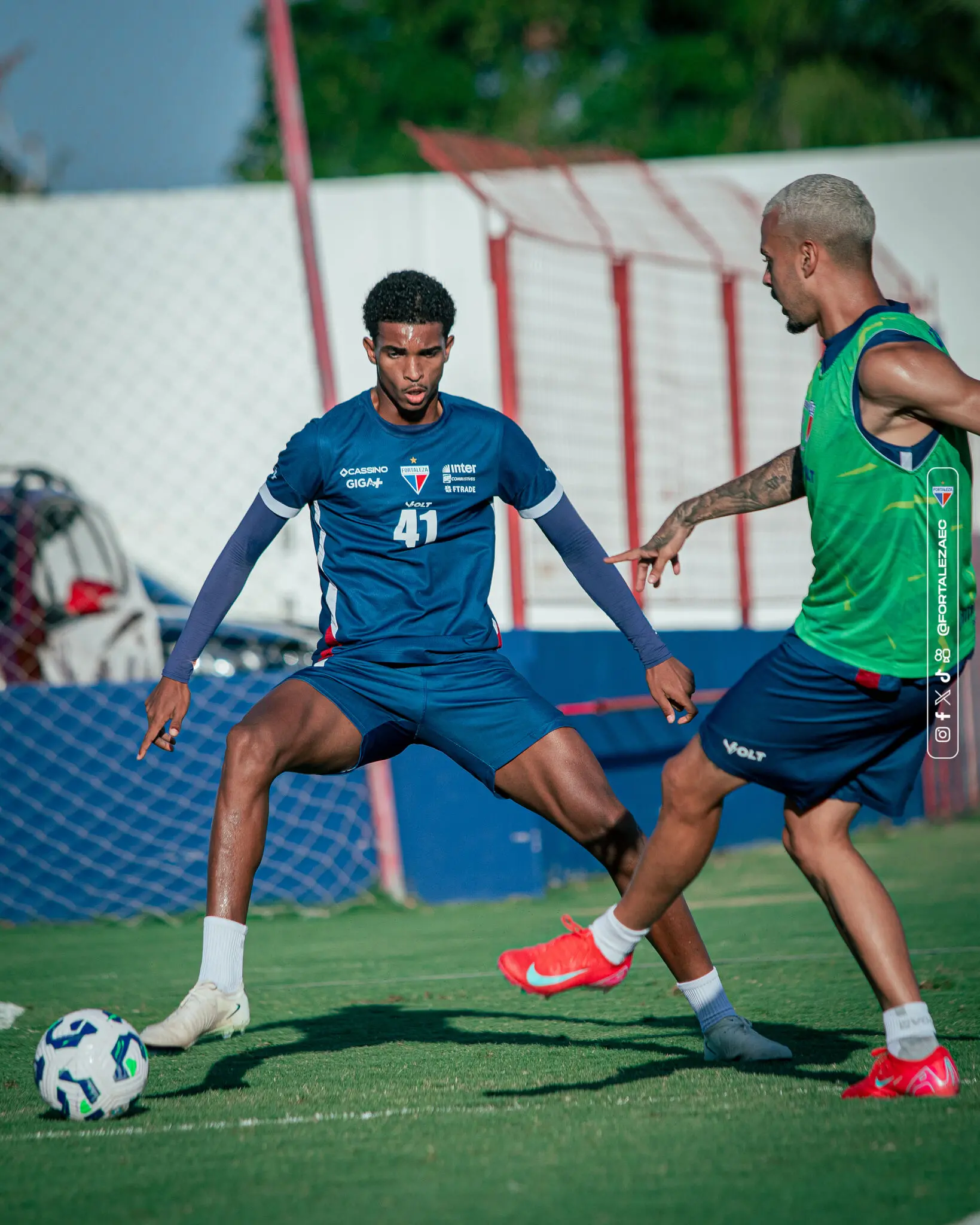 Foto de Cristovam, uma promessa da base do Fortaleza e tem sido relacionado no time principal, mas não fez sua estreia profissional
