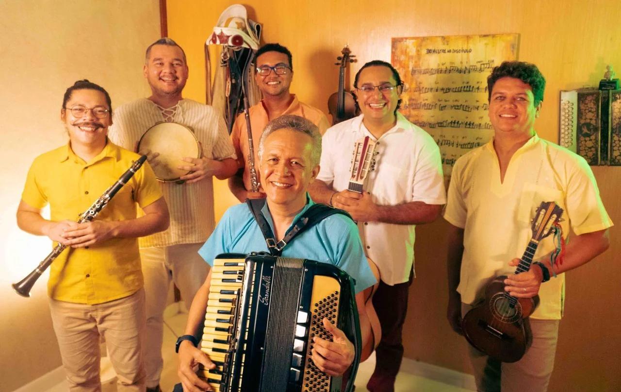 Grupo Murmurando e Adelson Viana apresentam show 'De Cá Pra Lá' na Estação das Artes