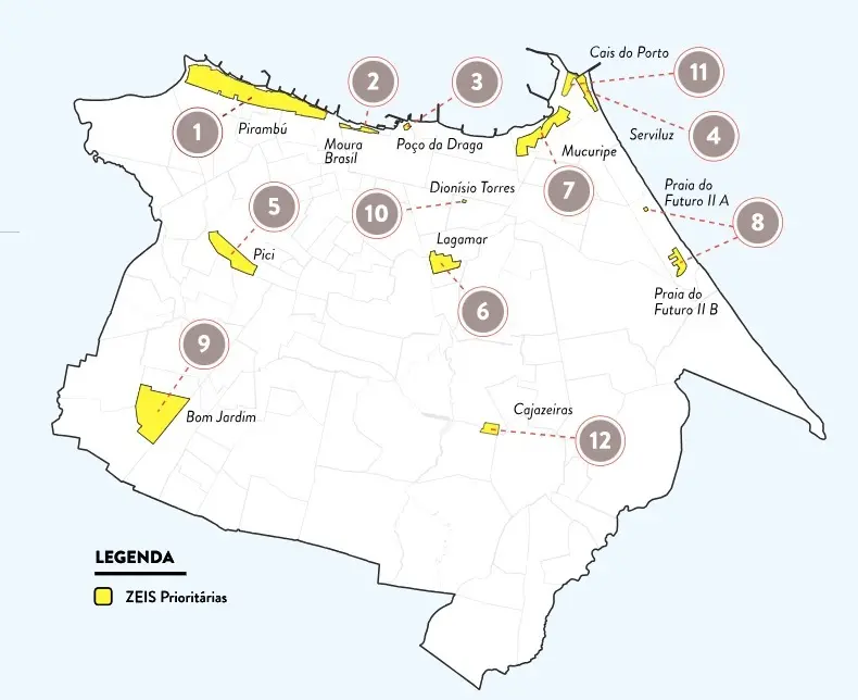 Mapa de Fortaleza com destaque para as áreas ZEIS Prioritárias (Zonas Especiais de Interesse Social) em amarelo. Os bairros identificados são: Pirambu (1), Moura Brasil (2), Poço da Draga (3), Serviluz (4), Pici (5), Lagamar (6), Mucuripe (7), Praia do Futuro II A (8), Bom Jardim (9), Dionísio Torres (10), Cais do Porto (11) e Cajazeiras (12).