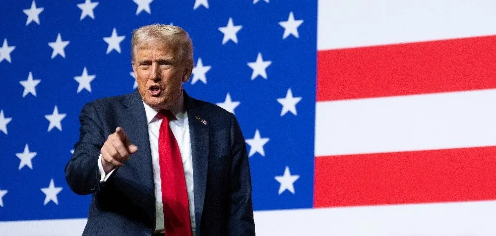O presidente americano Donald Trump ameaçou seguir com mais demissões na esfera federal em meio a paralisação.