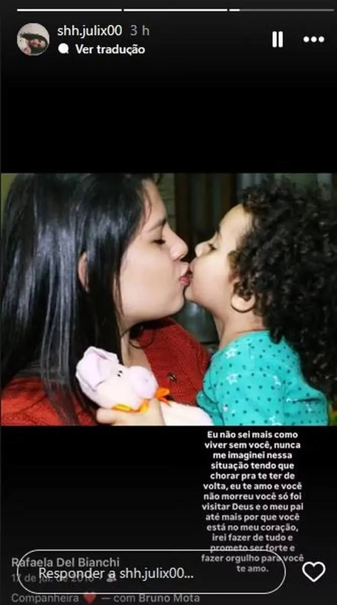 Print da postagem da filha Júlia, de 11 anos, homenageando a mãe.