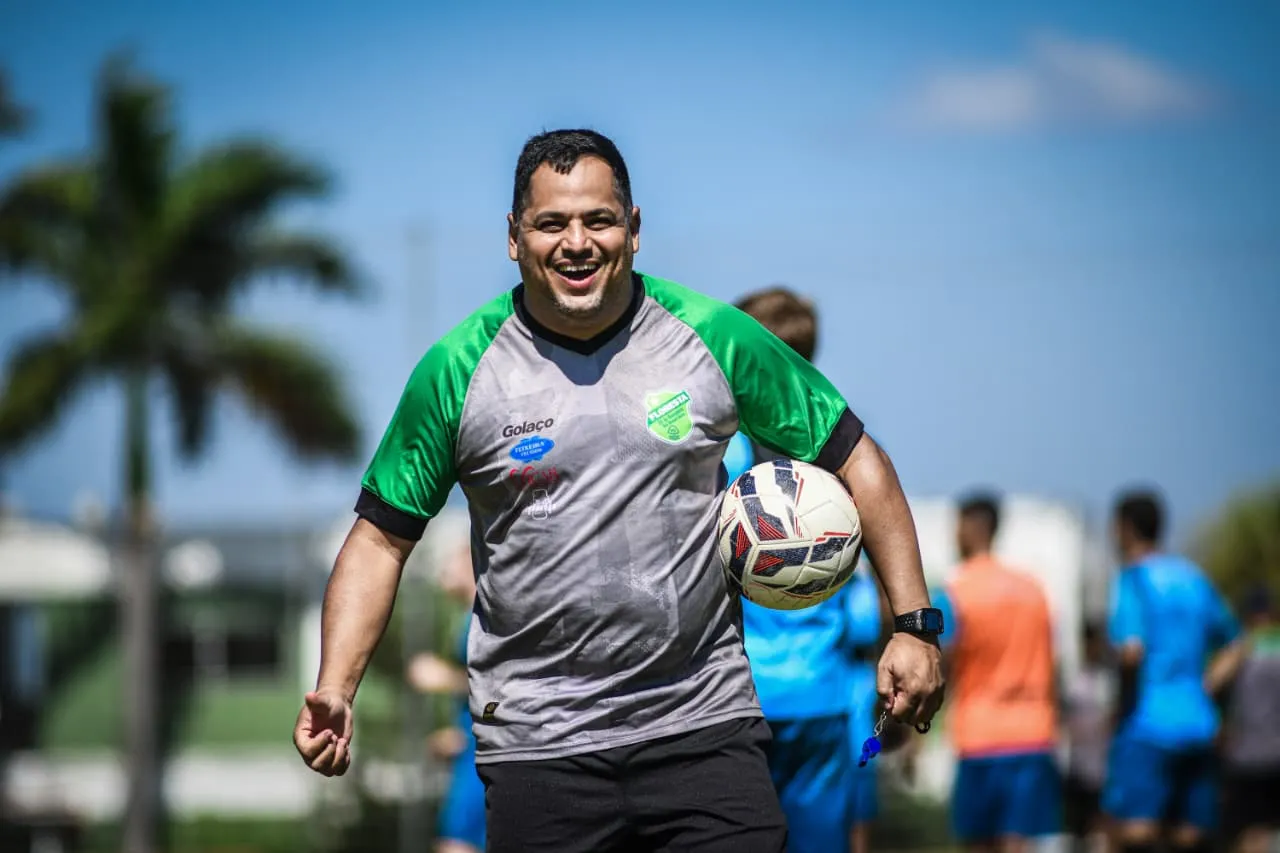 Treinador tem como propósito, mais que resultados, impactar a vida de quem trabalha junto