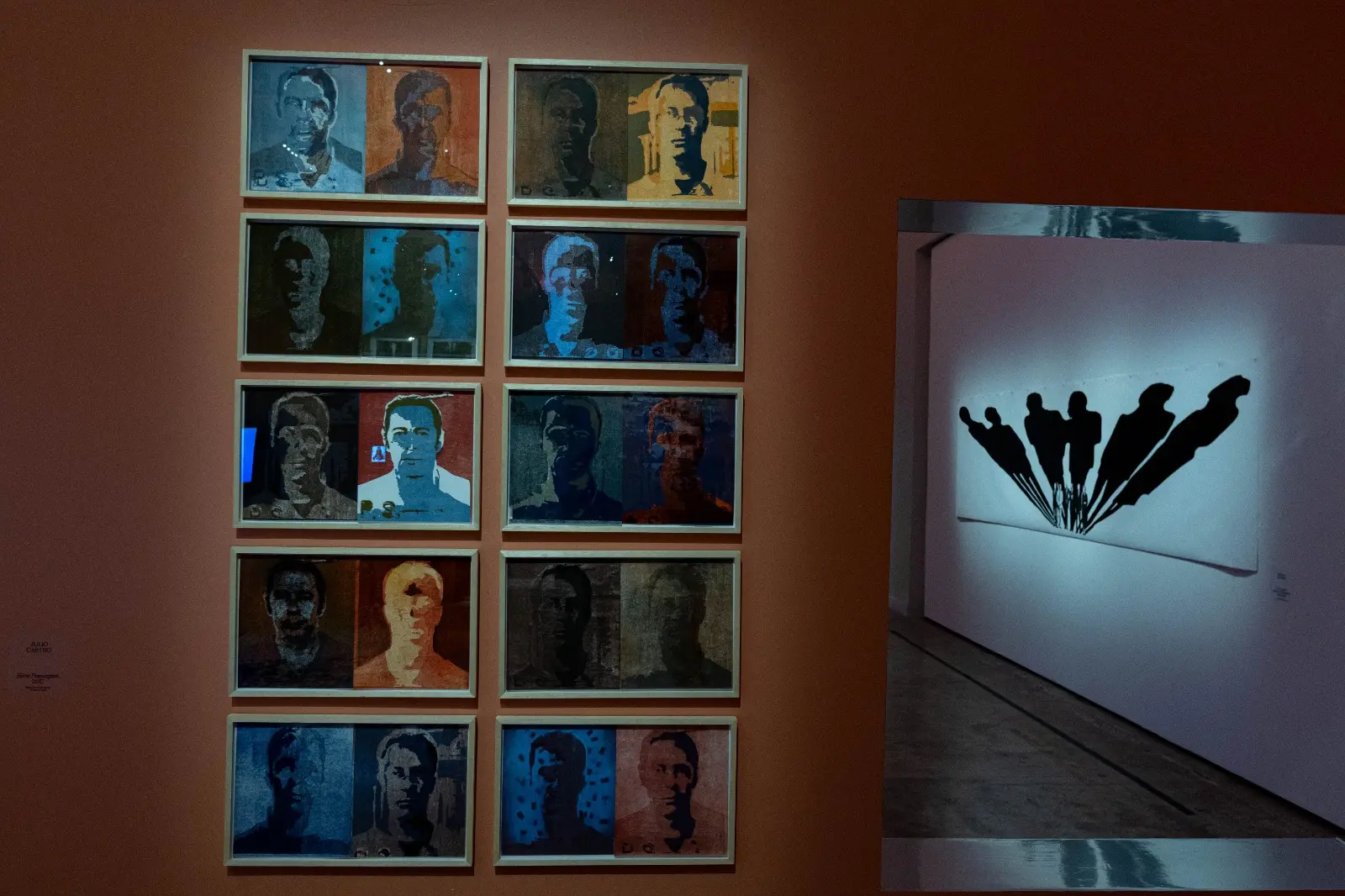 Em destaque, à esquerda, obras da série Passagem, de Julio Castro; trabalho deve inspirar ação de arte-educação no Ateliê Criança Cria