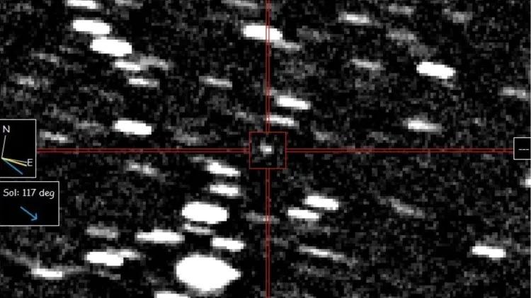 Imagem mostra a posição do cometa.