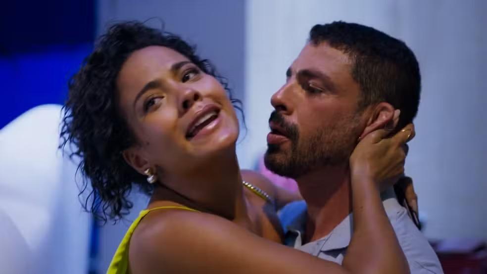 foto de cena de Maria de Fátima e Cesar em Vale Tudo, na Globo.