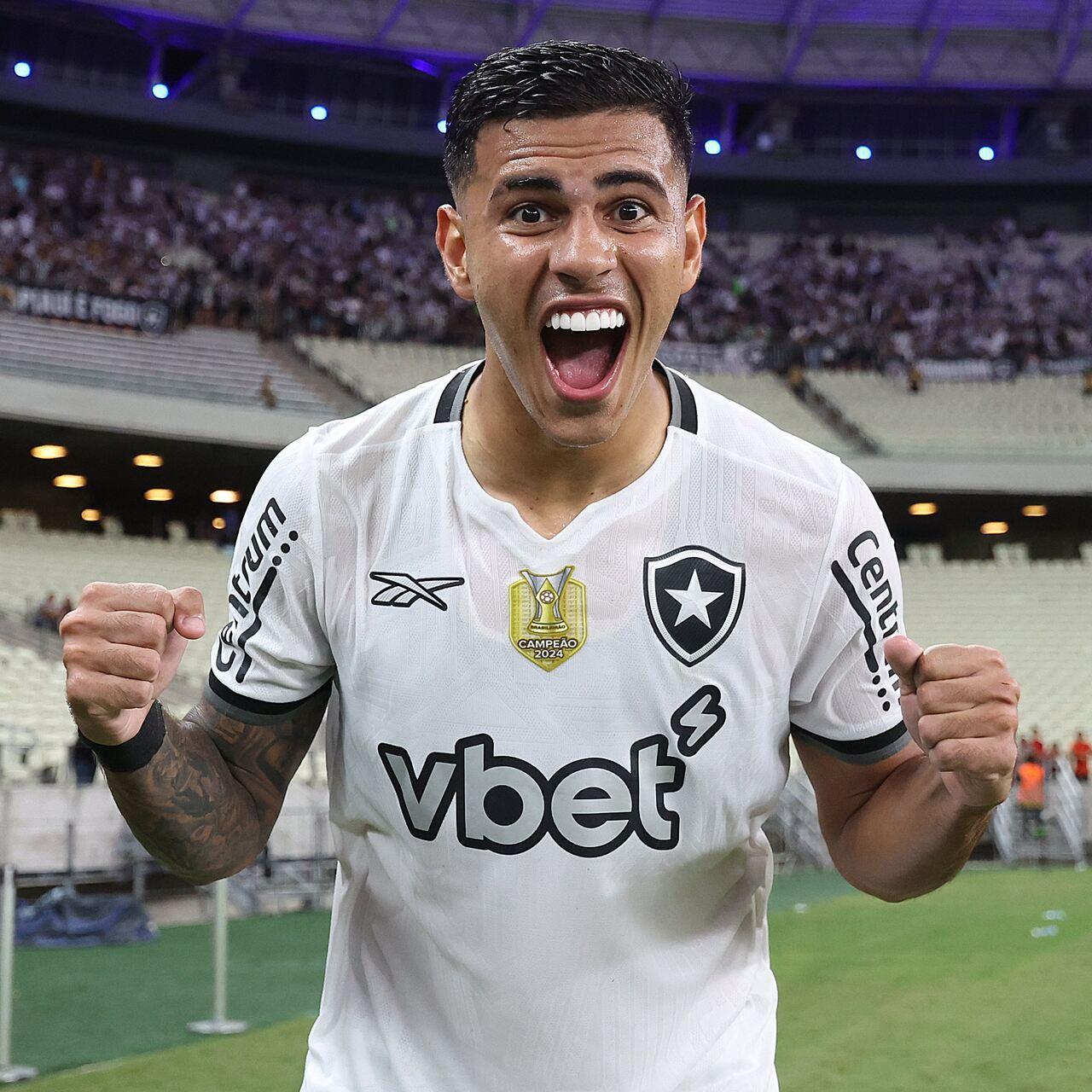 David Ricardo em ação pelo Botafogo