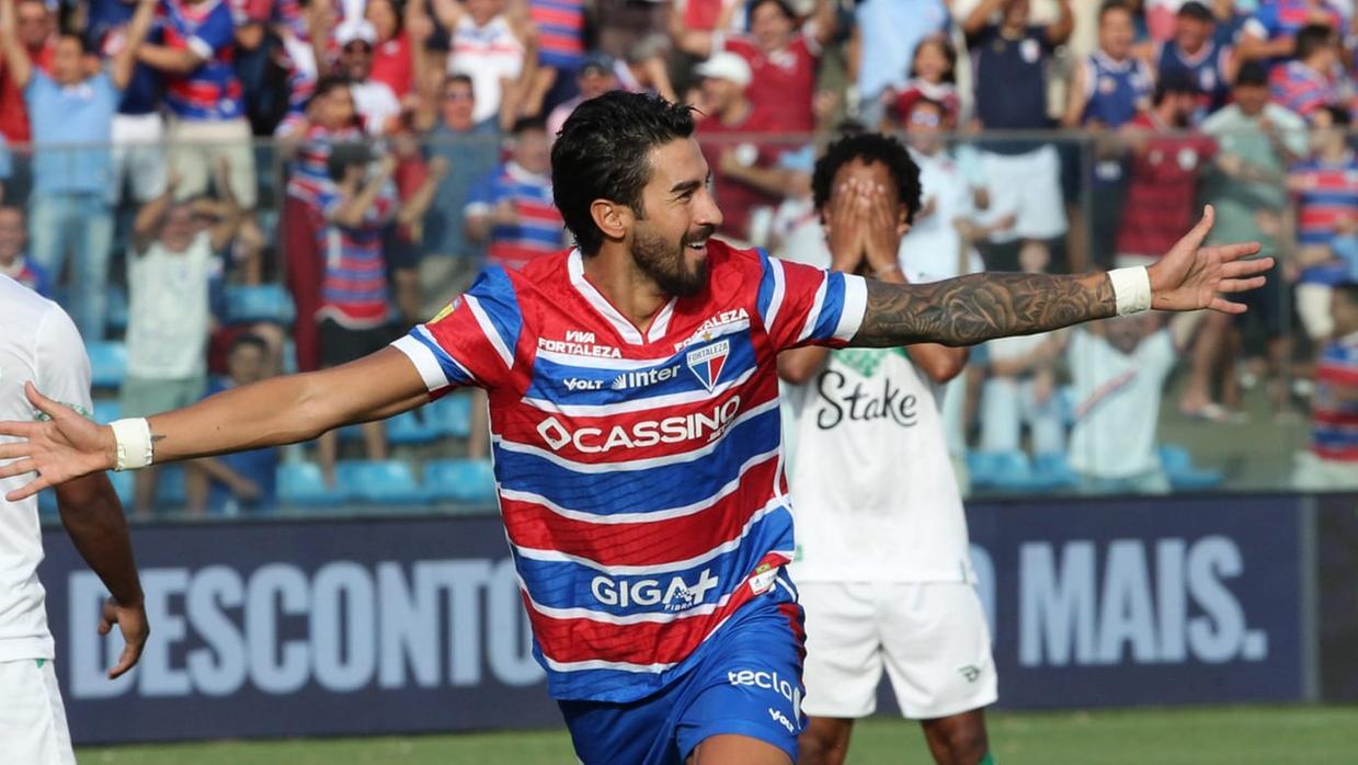 Foto de Último gol de Lucero foi contra na vitória com o Juventude, pela oitava rodada da Série A
