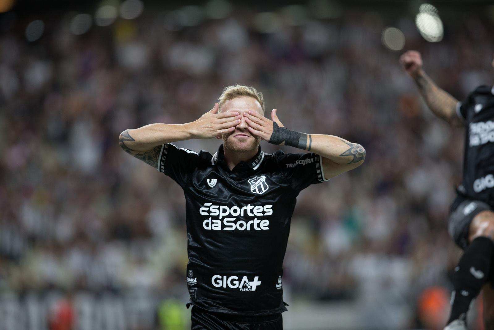 Pedro Henrique em ação pelo Ceará