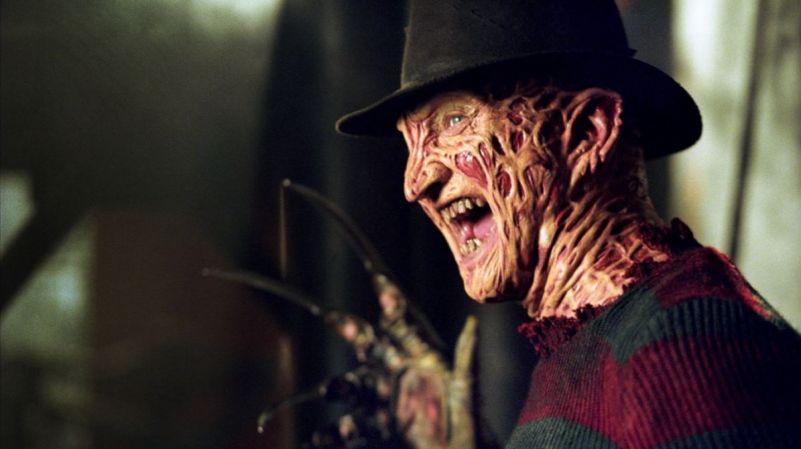 Cena do filme A Hora do Pesadelo, com o personagem Freddy Krueger.