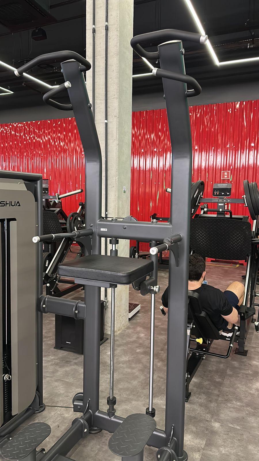 Aparelho Graviton e academia